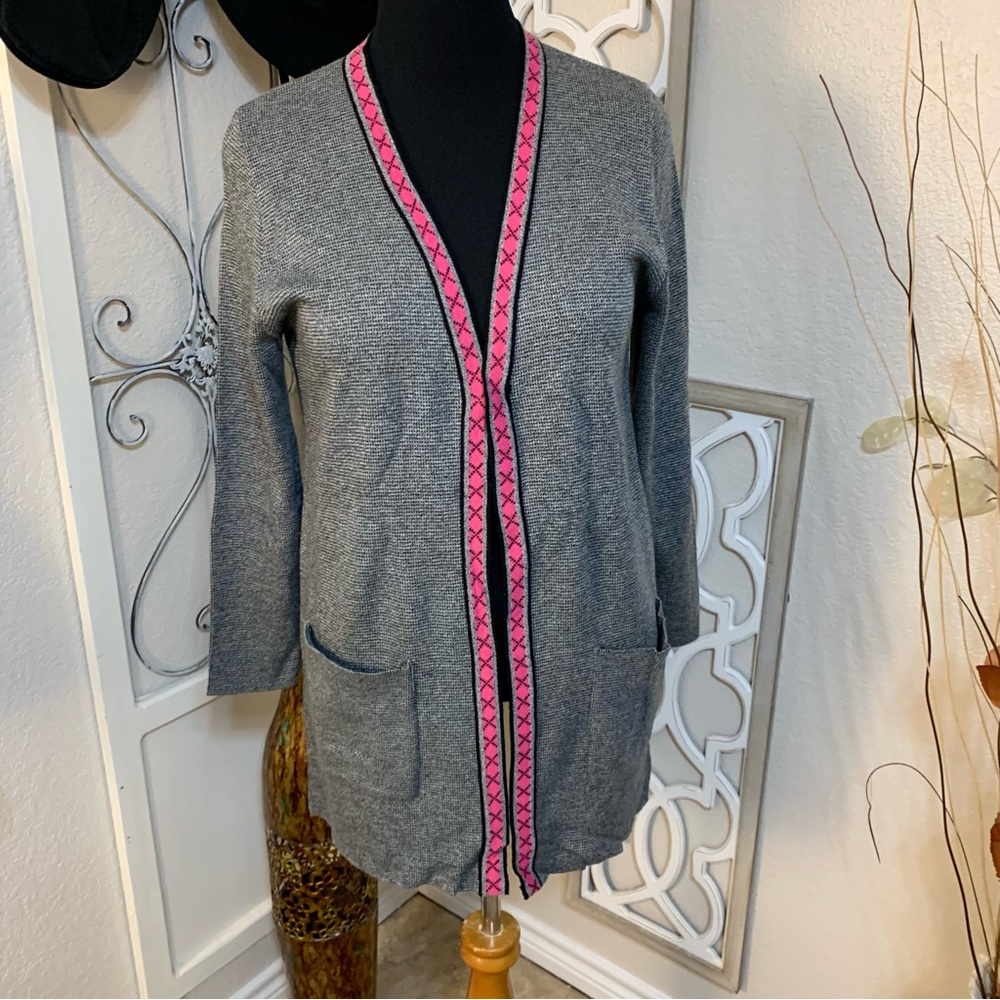 Karen Lesly open front sweater with pink trim,